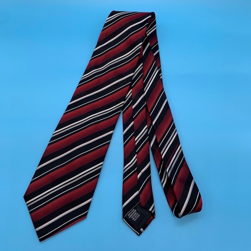 Alfani Red/Black Striped Preppy 100% Silk Men's Classic Neck Tie